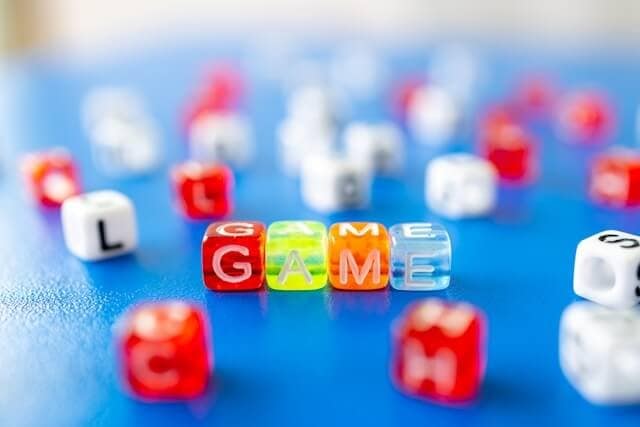 Word Game blocks blue - CurioBuddy Engaging word games from CurioBuddy ignite young minds, fostering analysis, reasoning, critical thinking and problem-solving skills.
